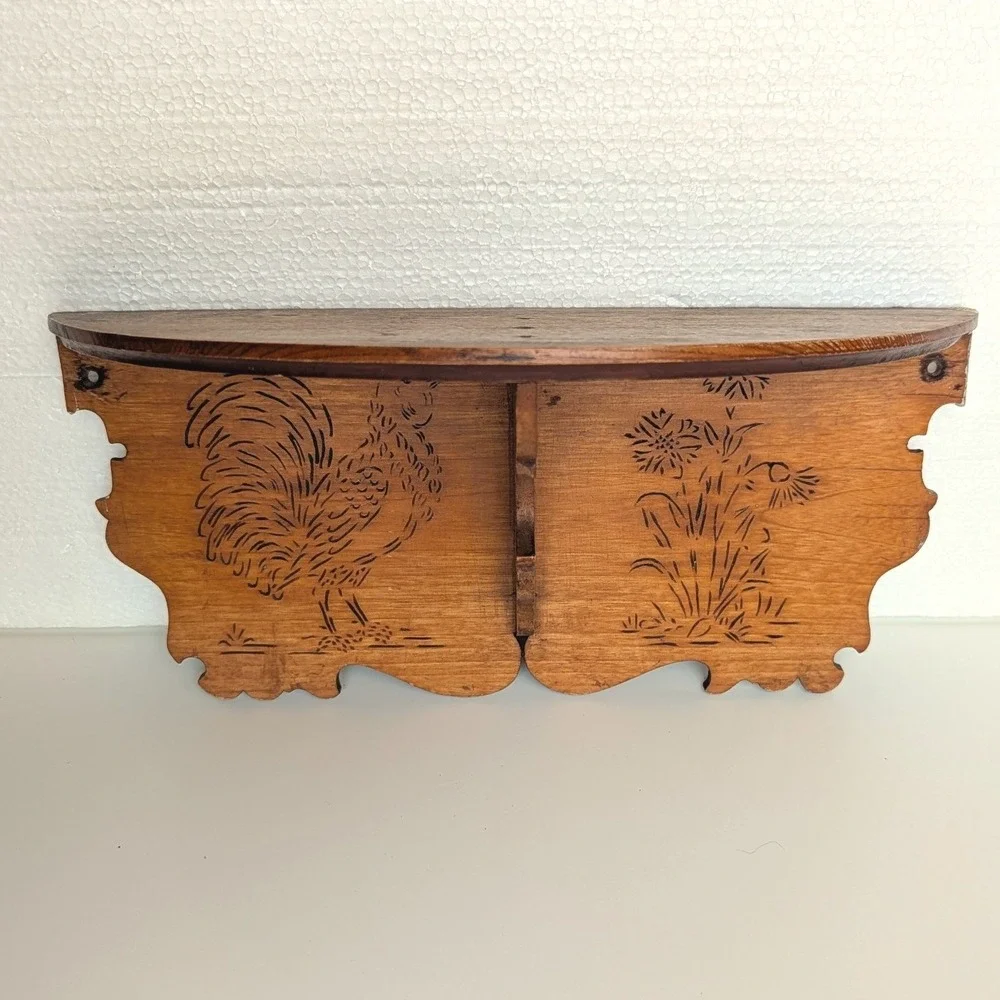 Vintage Wood Rooster Wall Shelf Rustic Farmhouse Floating Display Scalloped Edge
